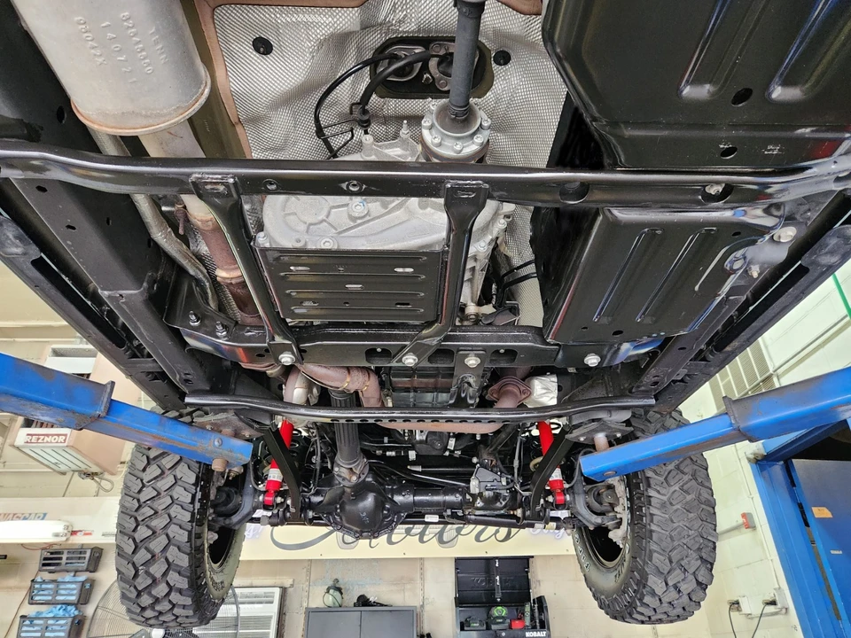 2021 Jeep JT Gladiator - Image 16 of 23