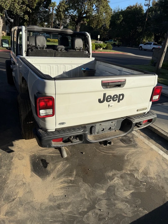 2021 Jeep JT Gladiator - Image 3 of 10