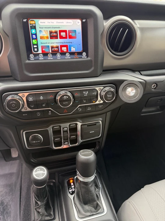 2021 Jeep JT Gladiator - Image 13 of 15