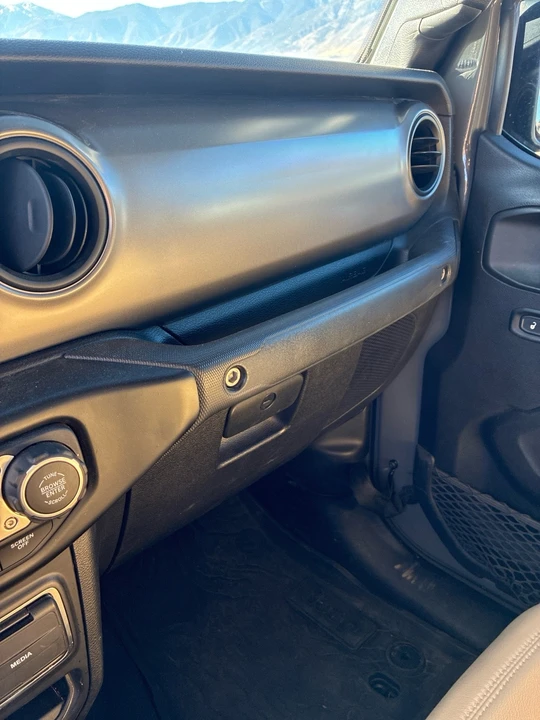 2021 Jeep JT Gladiator - Image 12 of 16