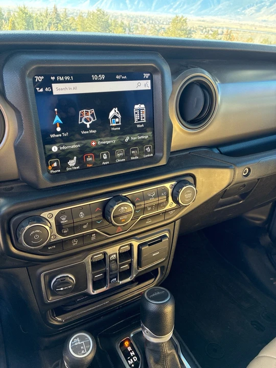 2021 Jeep JT Gladiator - Image 11 of 16