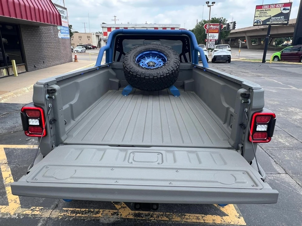 2021 Jeep JT Gladiator - Image 7 of 20
