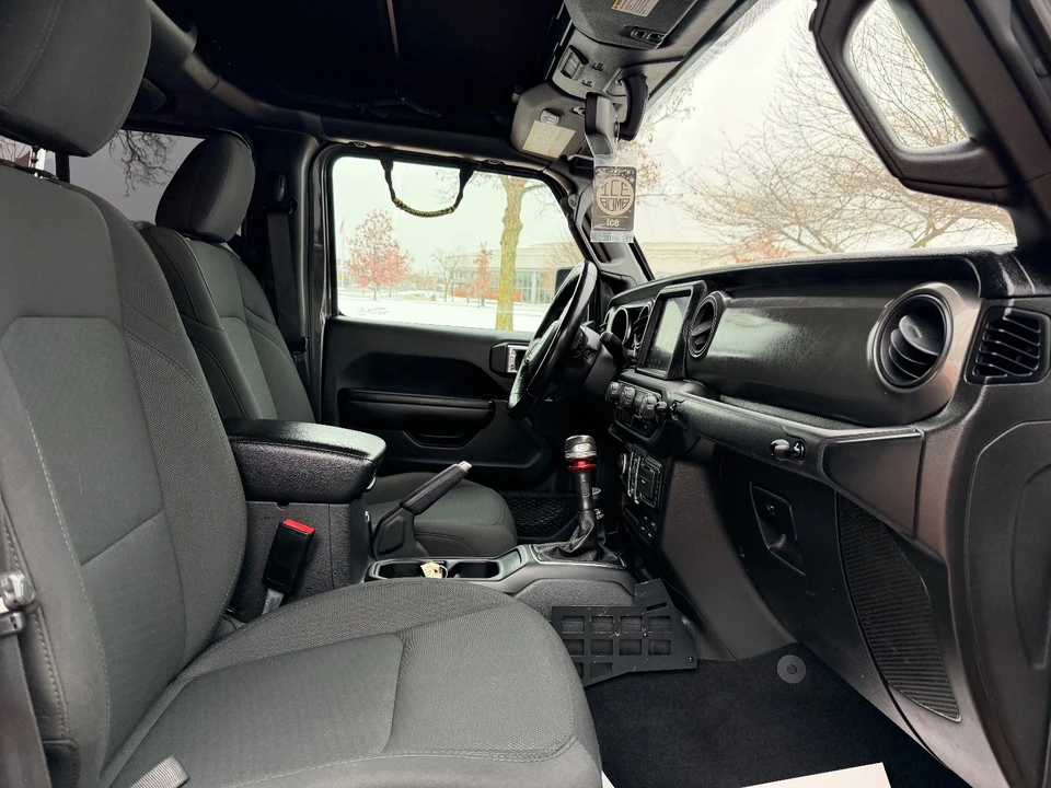 2021 Jeep JT Gladiator - Image 11 of 20