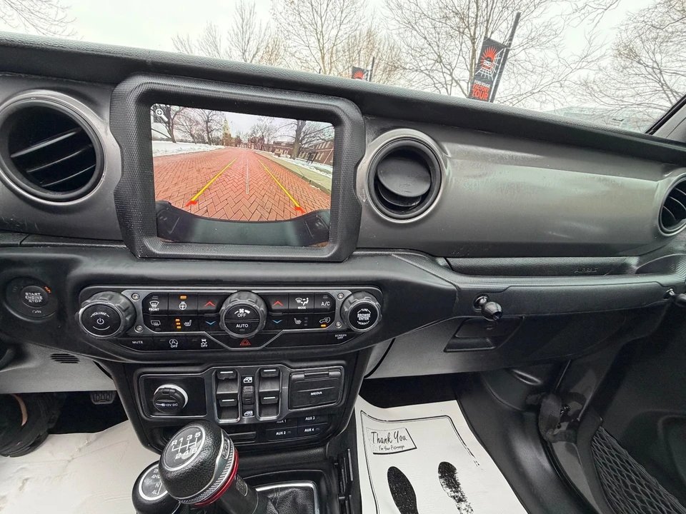2021 Jeep JT Gladiator - Image 17 of 20