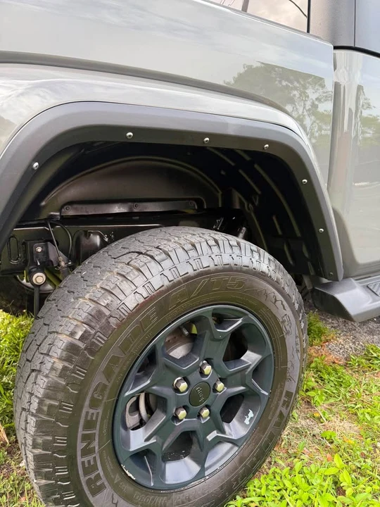 2021 Jeep JT Gladiator - Image 9 of 10