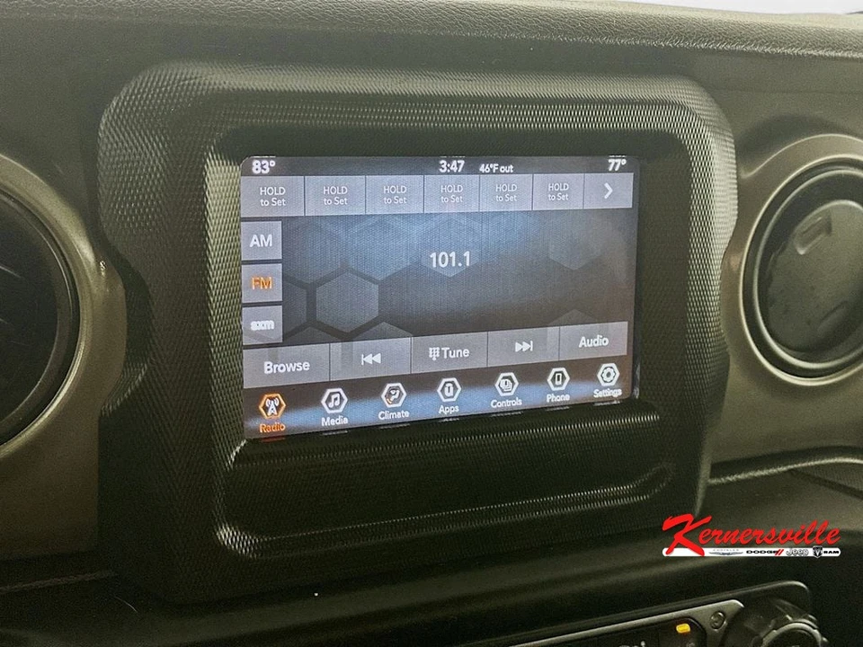 2021 Jeep JT Gladiator - Image 17 of 21