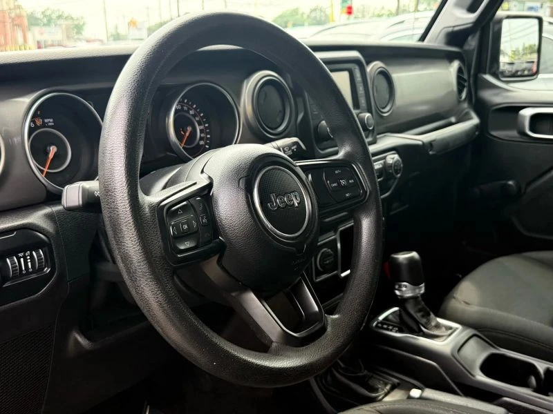 2021 Jeep JT Gladiator - Image 9 of 12