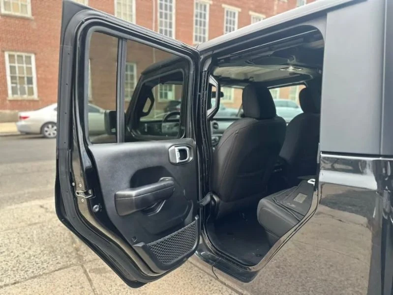 2021 Jeep JT Gladiator - Image 10 of 12
