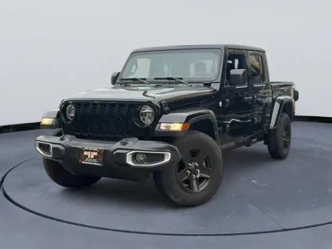 2021 Jeep JT Gladiator - Image 2 of 12