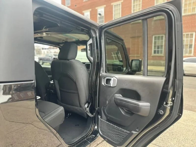 2021 Jeep JT Gladiator - Image 11 of 12