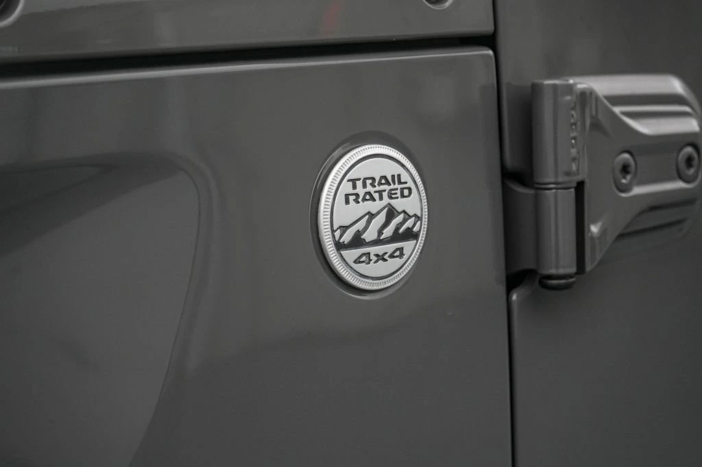 2021 Jeep JT Gladiator - Image 13 of 26