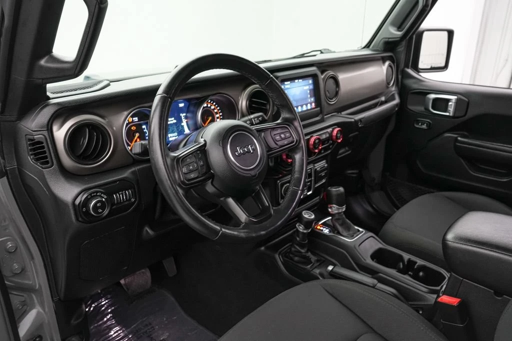 2021 Jeep JT Gladiator - Image 15 of 26