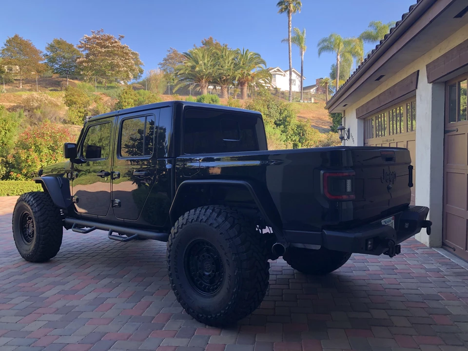2021 Jeep JT Gladiator - Image 14 of 31