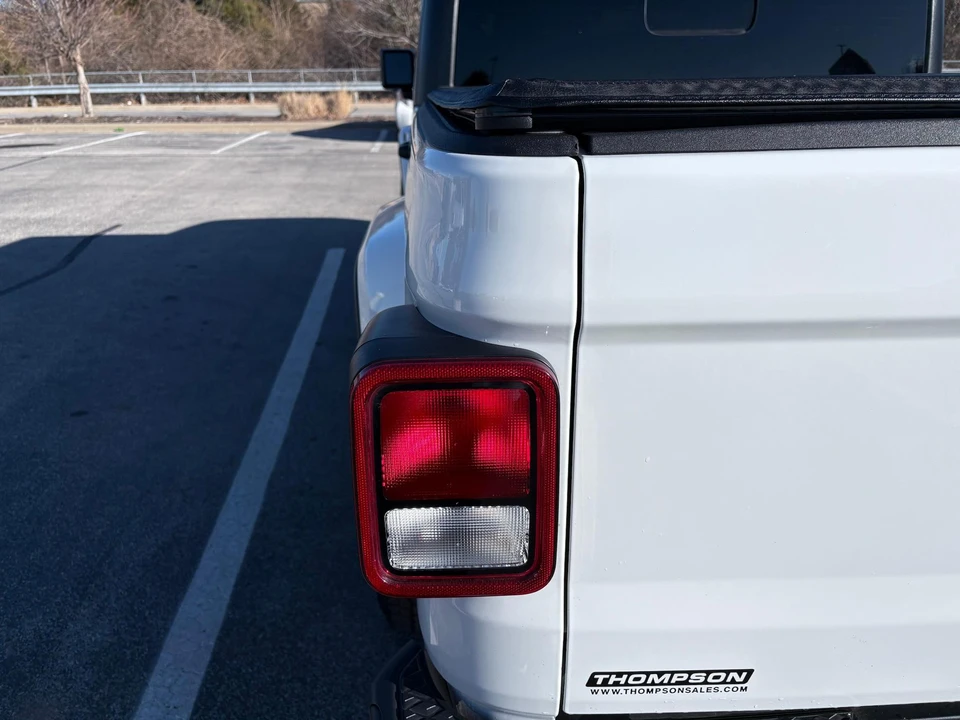 2021 Jeep JT Gladiator - Image 27 of 31