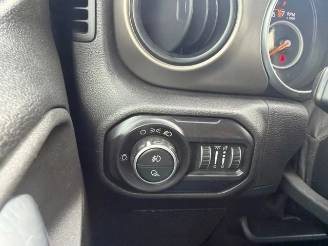 2021 Jeep JT Gladiator - Image 17 of 17