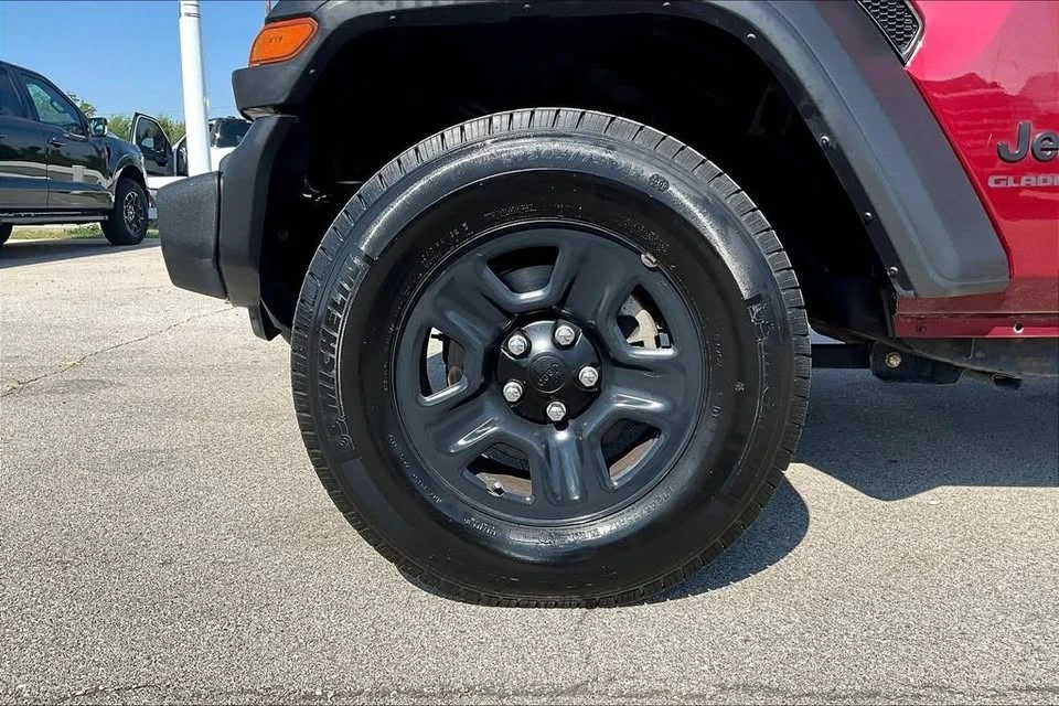 2021 Jeep JT Gladiator - Image 9 of 20