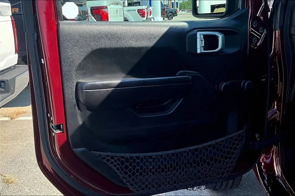 2021 Jeep JT Gladiator - Image 18 of 20
