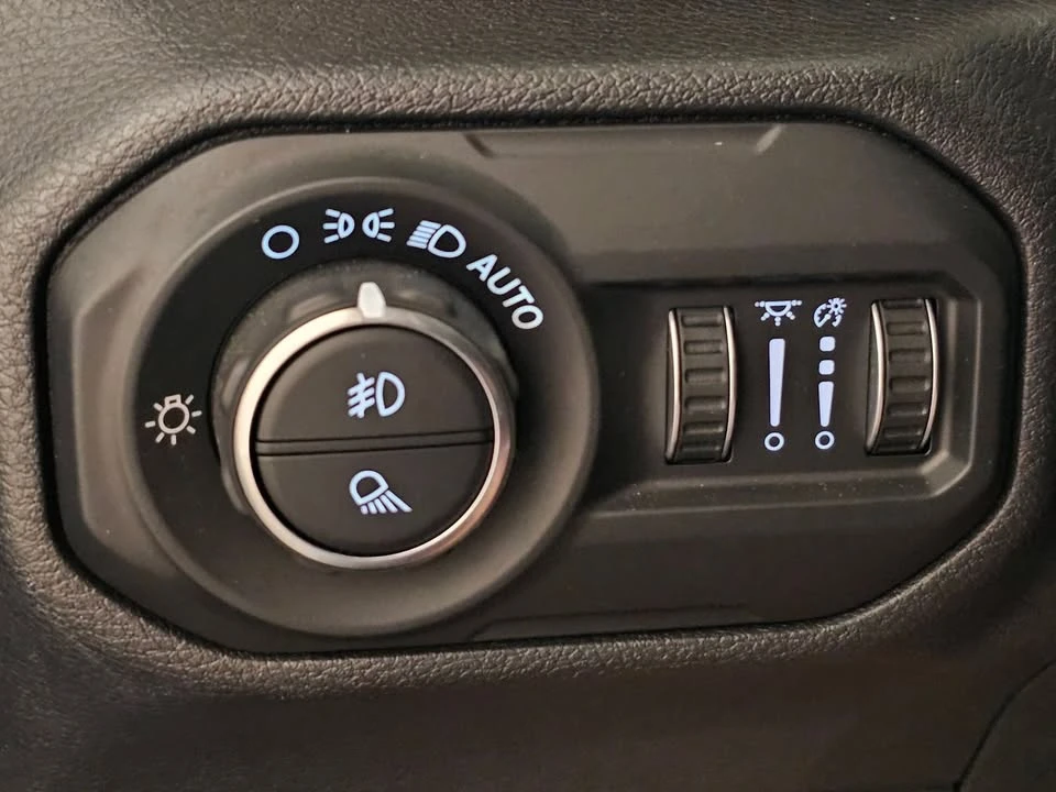2021 Jeep JT Gladiator - Image 19 of 20