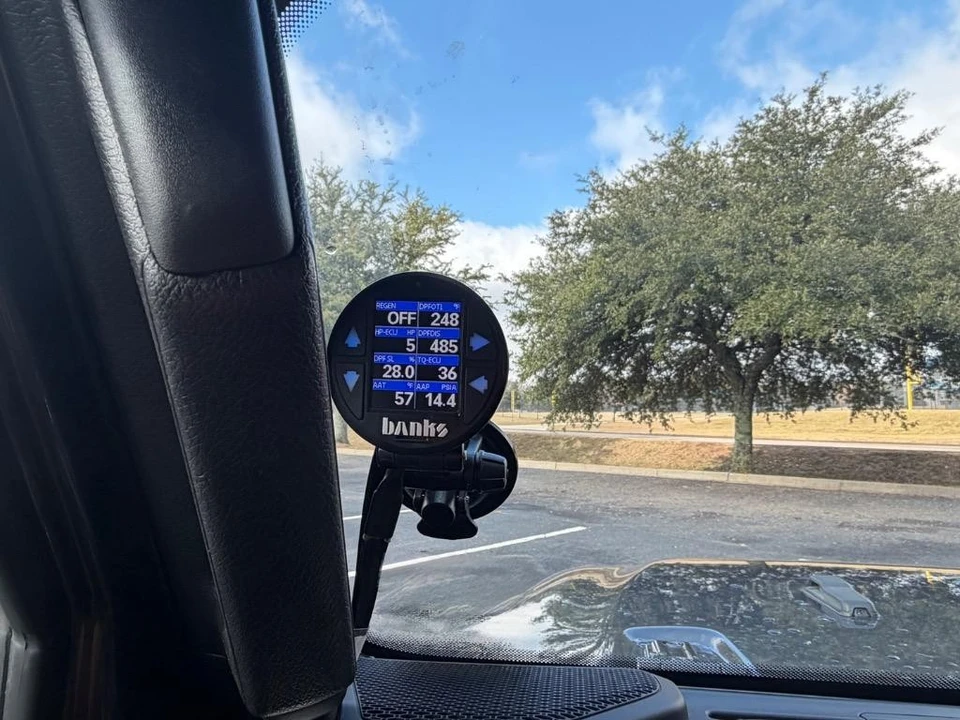 2021 Jeep JT Gladiator - Image 12 of 21