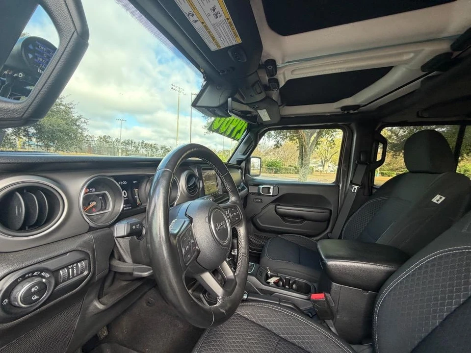 2021 Jeep JT Gladiator - Image 9 of 21