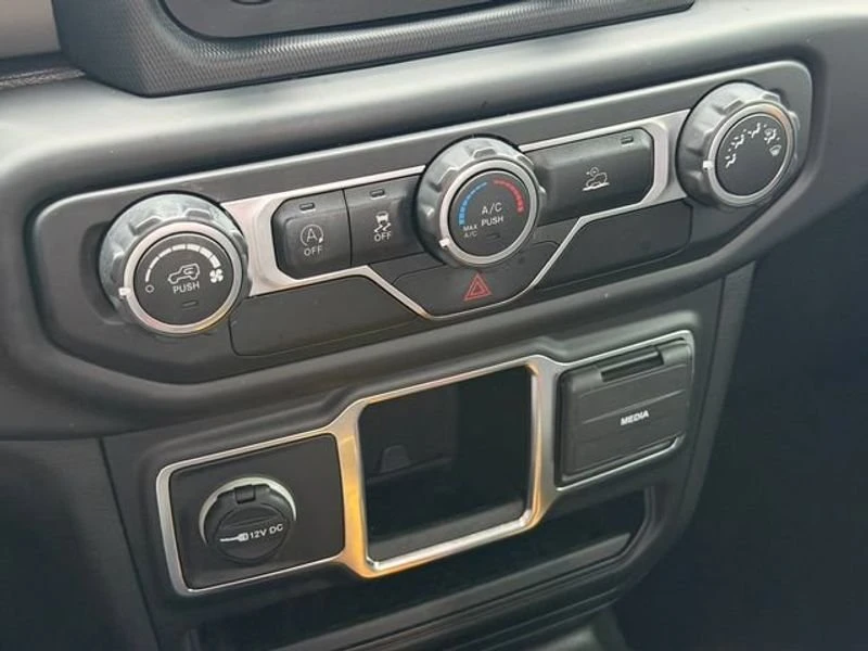 2021 Jeep JT Gladiator - Image 10 of 12