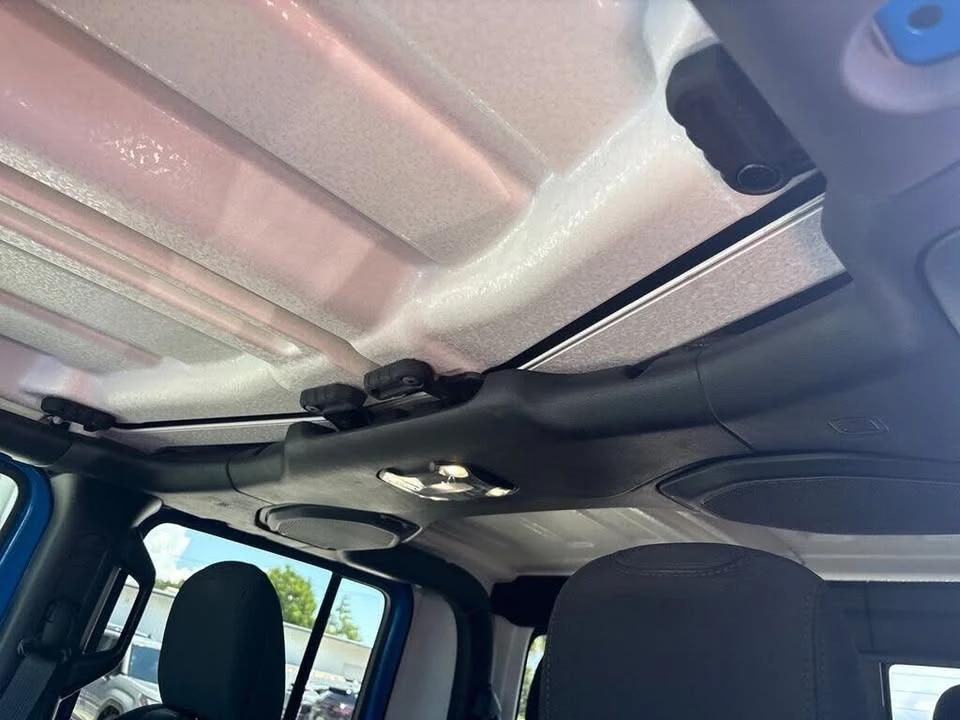 2021 Jeep JT Gladiator - Image 11 of 16