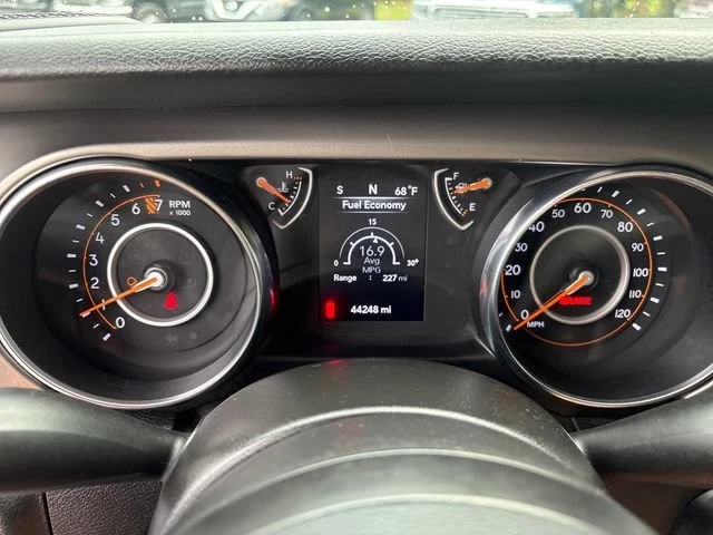 2021 Jeep JT Gladiator - Image 13 of 20