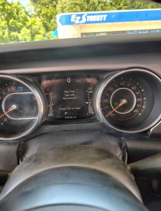 2021 Jeep JT Gladiator - Image 6 of 12