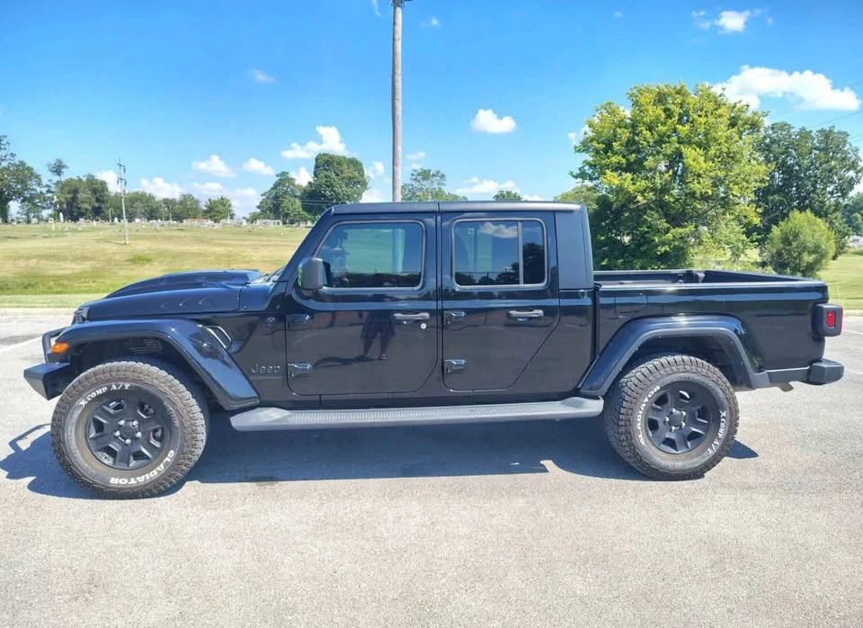 2021 Jeep JT Gladiator - Image 11 of 12