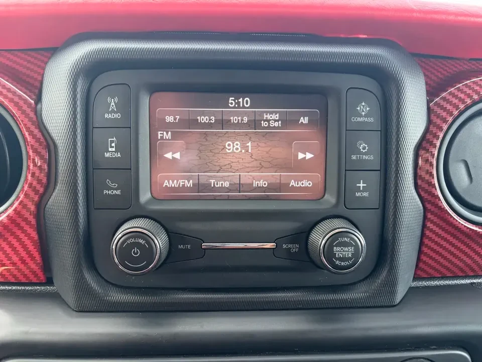 2021 Jeep JT Gladiator - Image 14 of 20