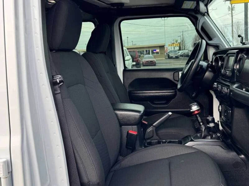 2021 Jeep JT Gladiator - Image 15 of 20