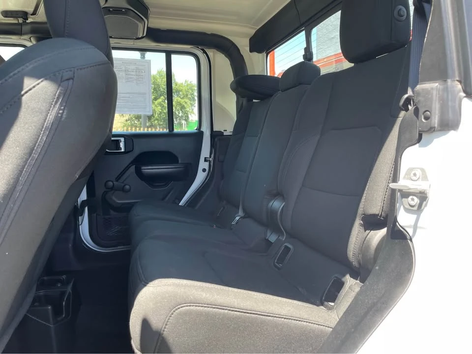 2021 Jeep JT Gladiator - Image 12 of 19