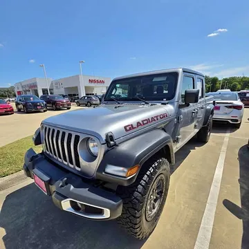 2021 Jeep Gladiator Sport Pickup 4D 5 ft