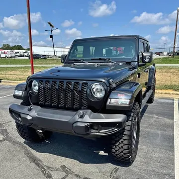 2021 Jeep Gladiator Sport Pickup 4D 5 ft