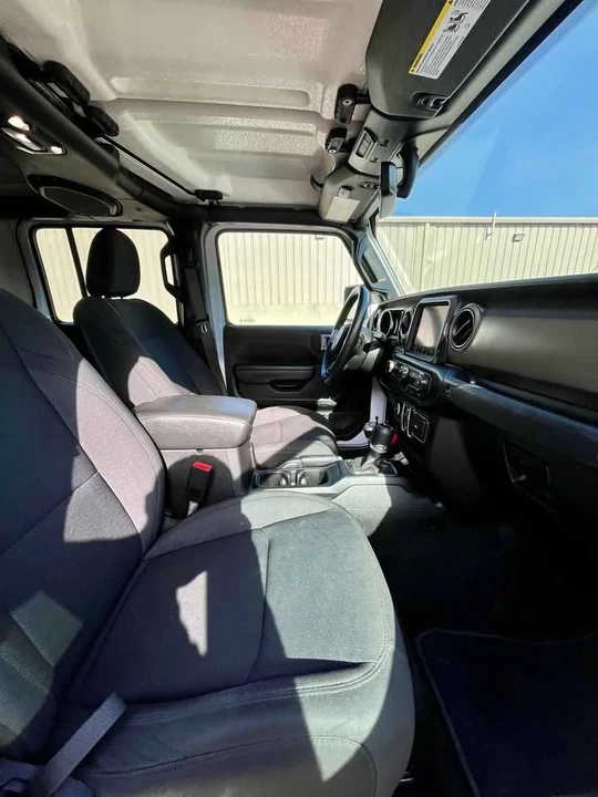 2021 Jeep JT Gladiator - Image 15 of 19