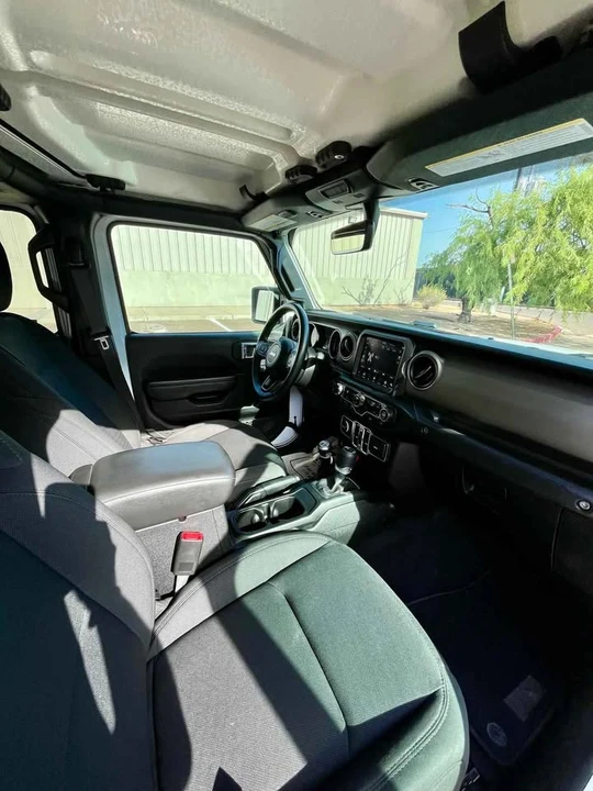 2021 Jeep JT Gladiator - Image 10 of 19