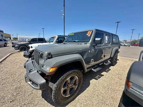 2021 Jeep Gladiator Sport Pickup 4D 5 ft