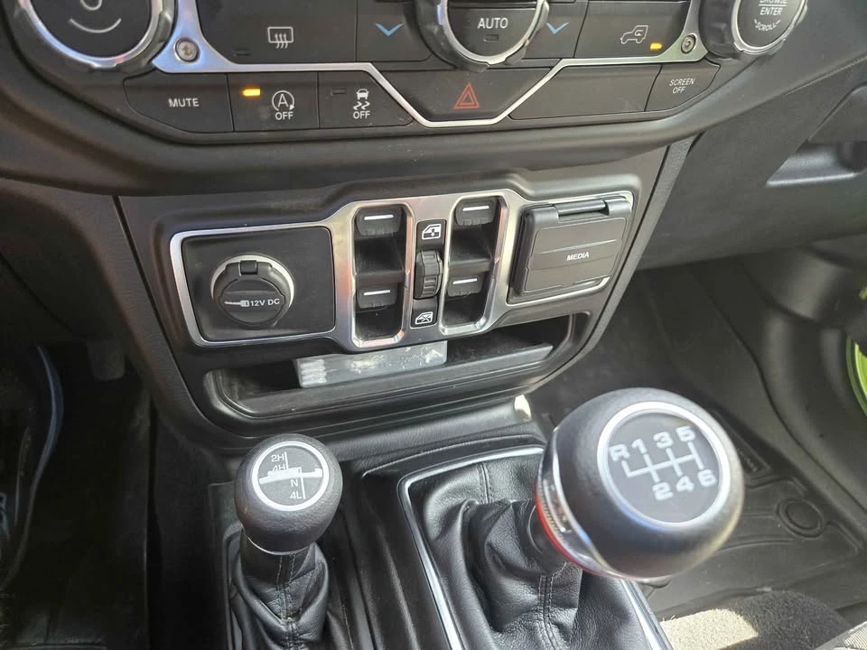 2021 Jeep JT Gladiator - Image 9 of 10