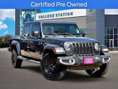 2021 Jeep Gladiator Sport Pickup 4D 5 ft