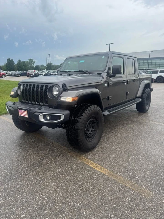2021 Jeep JT Gladiator - Image 2 of 13