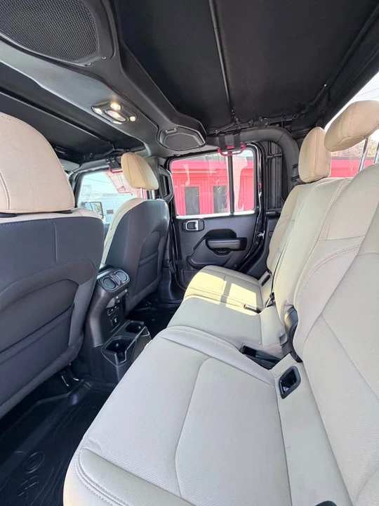 2021 Jeep JT Gladiator - Image 6 of 8