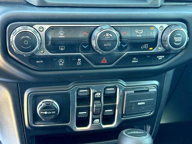 2021 Jeep JT Gladiator - Image 13 of 18