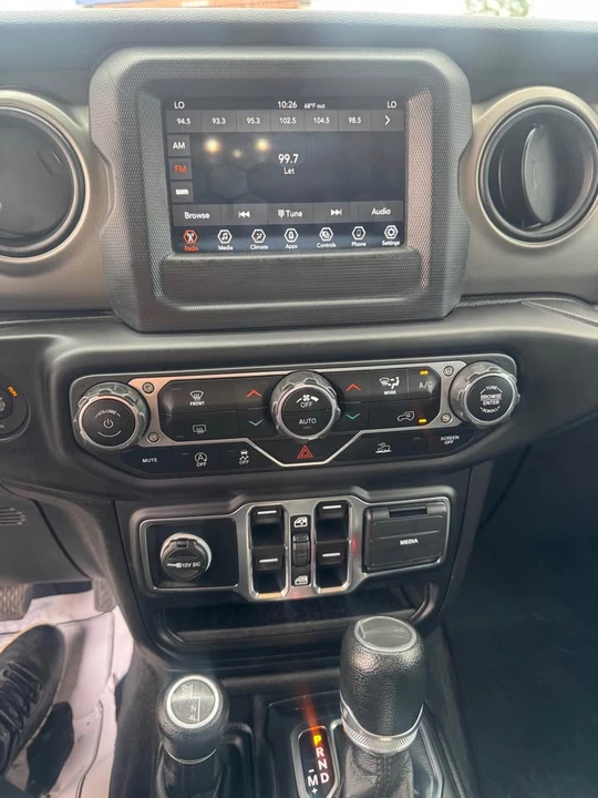 2021 Jeep JT Gladiator - Image 12 of 13