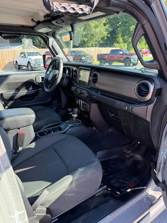 2021 Jeep JT Gladiator - Image 19 of 19