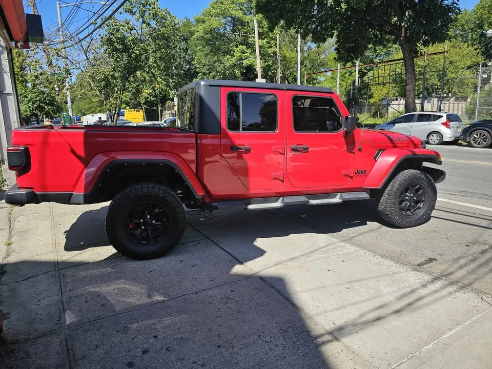 2021 Jeep JT Gladiator - Image 12 of 20