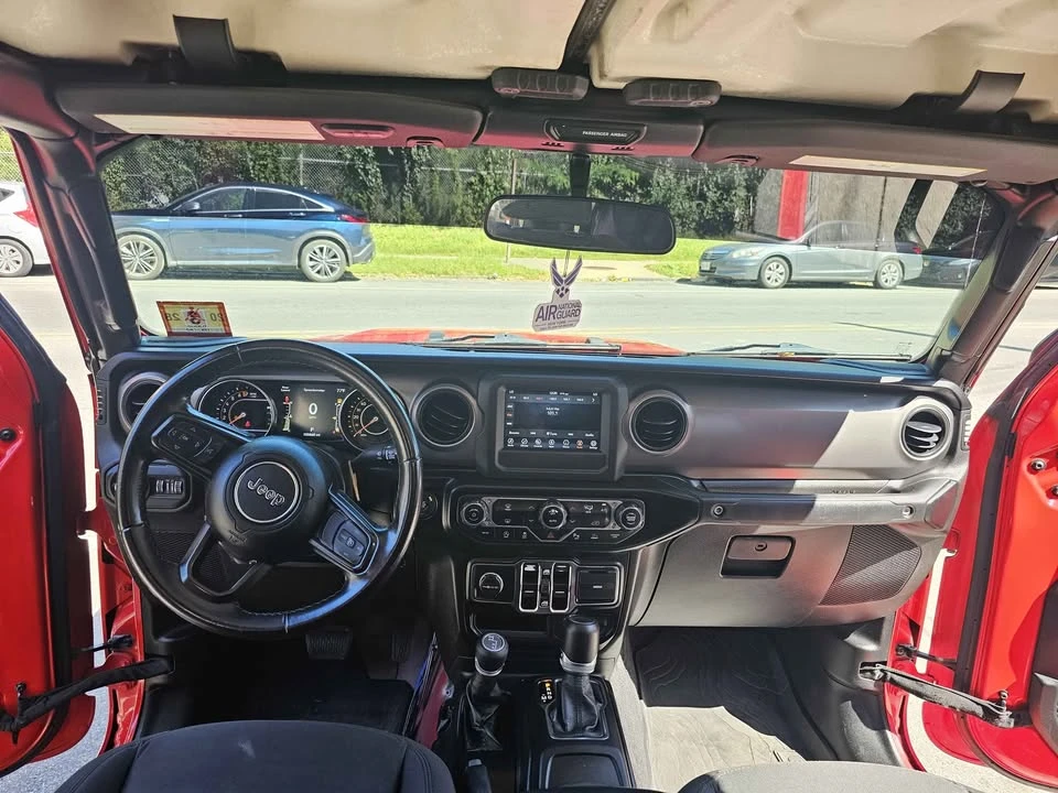 2021 Jeep JT Gladiator - Image 17 of 20
