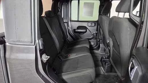 2021 Jeep JT Gladiator - Image 17 of 20