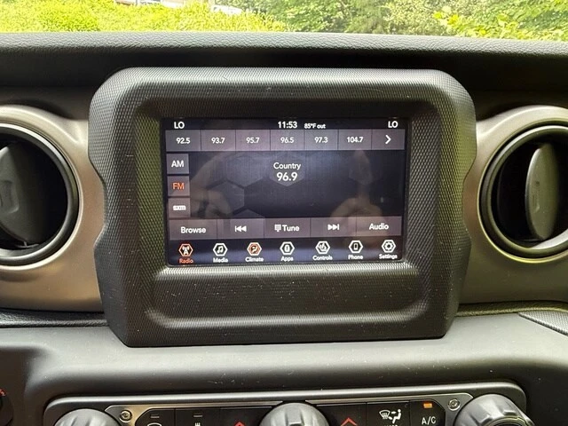 2021 Jeep JT Gladiator - Image 20 of 28