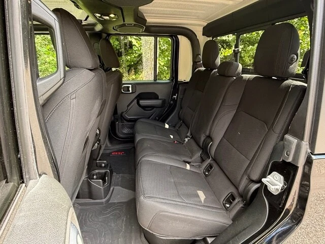 2021 Jeep JT Gladiator - Image 15 of 28