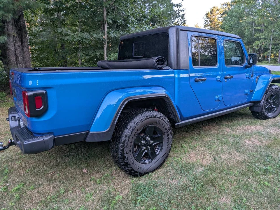 2021 Jeep JT Gladiator - Image 9 of 11